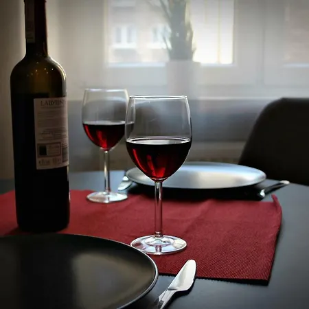 Three Bards Apartamento *